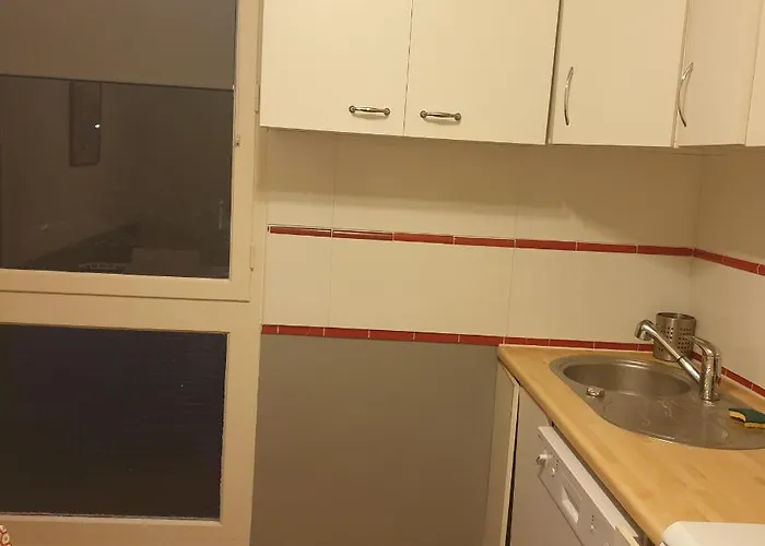 3 Pieces Apartment *